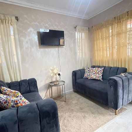Вилла Casa Familiar Acogedora En Zona Residencial Ла-Груа Экстерьер фото